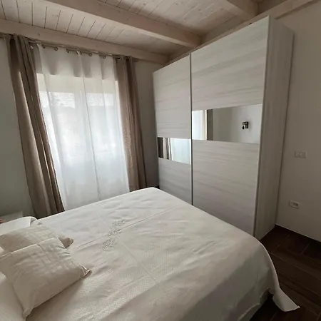 Iris Apartman