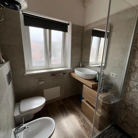 Iris 아파트 카르보니아